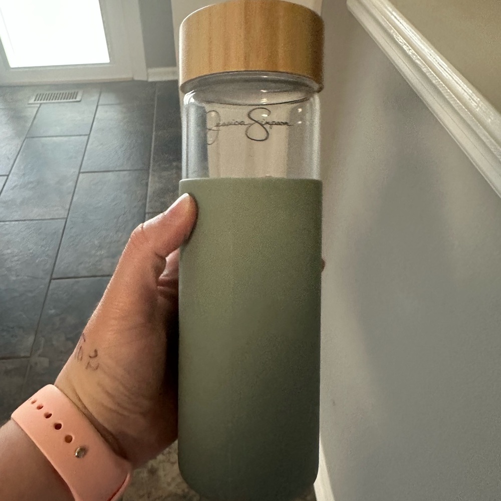 Jessica Simpson brand glass water bottle